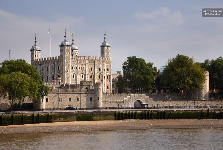 Tower of London Ticket with Crown Jewels Exhibition