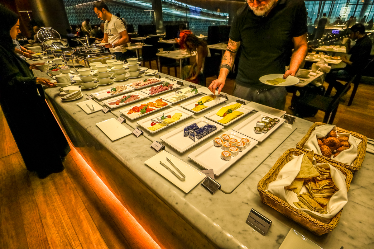Qatar Airways Al Mourjan Lounge - Breakfast Buffet