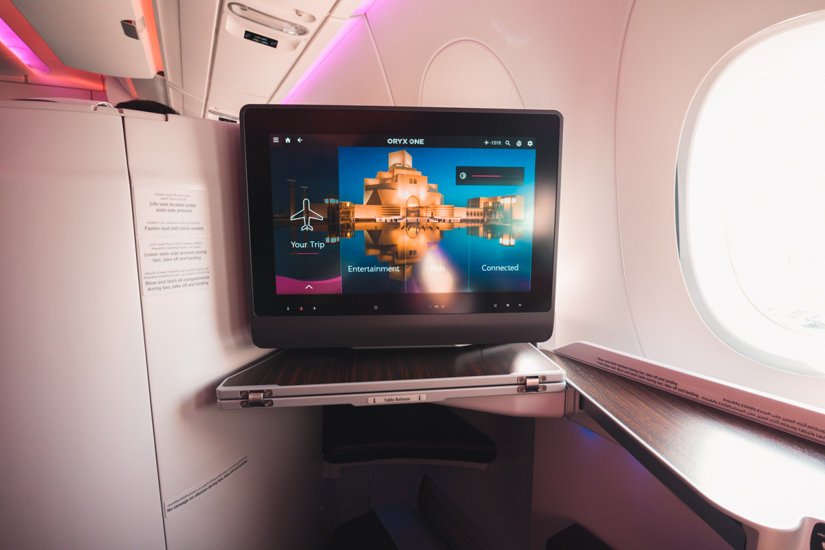Qatar Airways Airbus A350 Business Class — IFE Flight Info