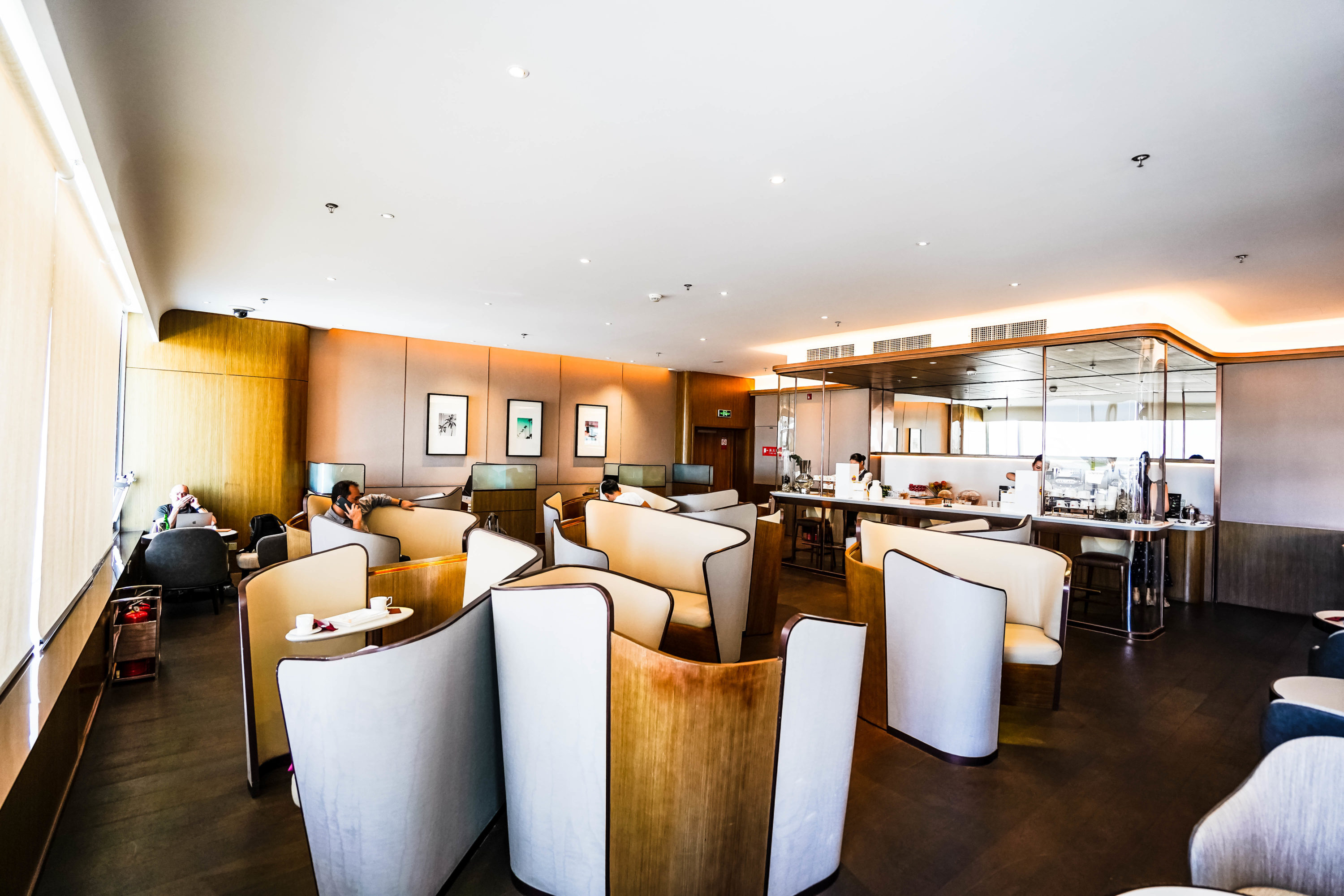 Hainan Airlines HNA Club Business Area - Cherag Dubash
