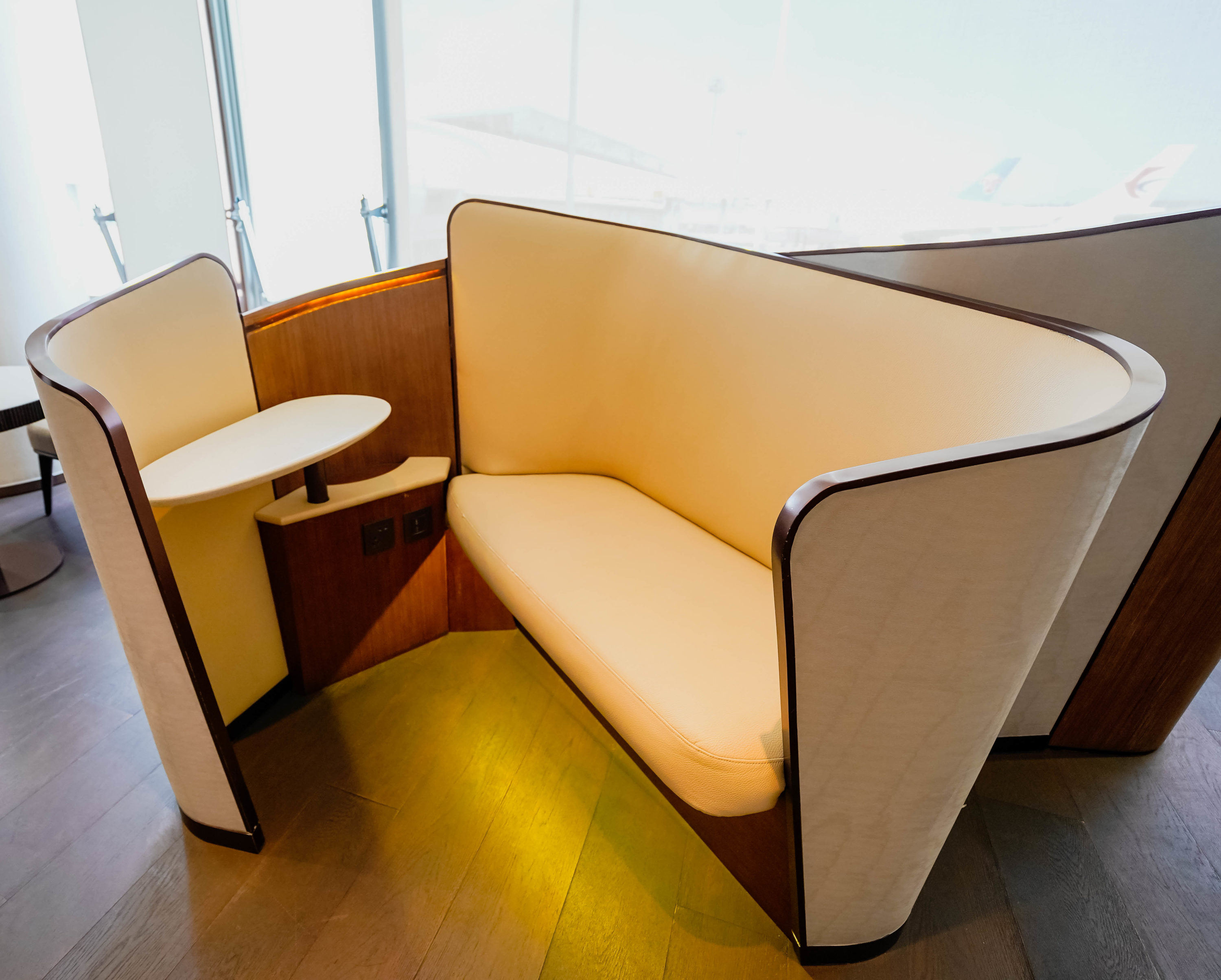 Hainan Airlines HNA Club Cowrie Chair - Cherag Dubash