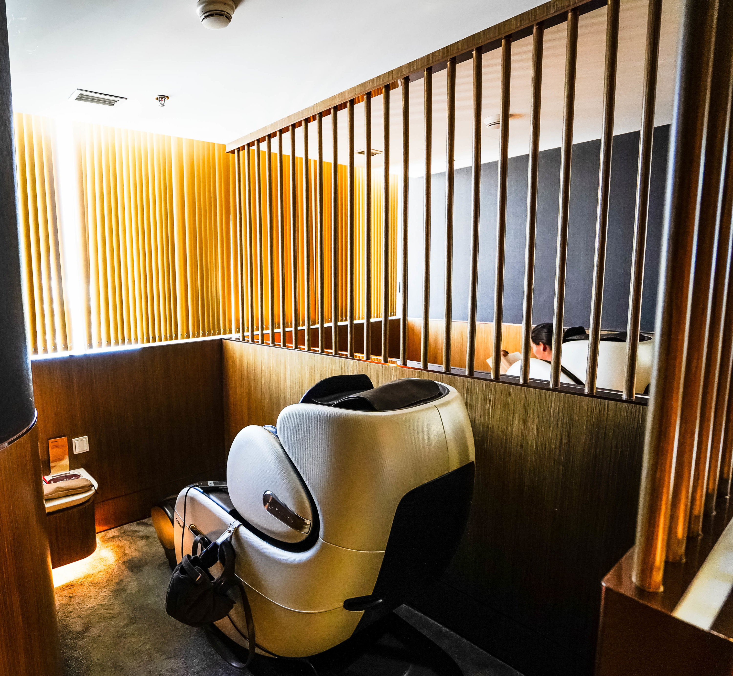 Hainan Airlines HNA Club Day Room - Cherag Dubash