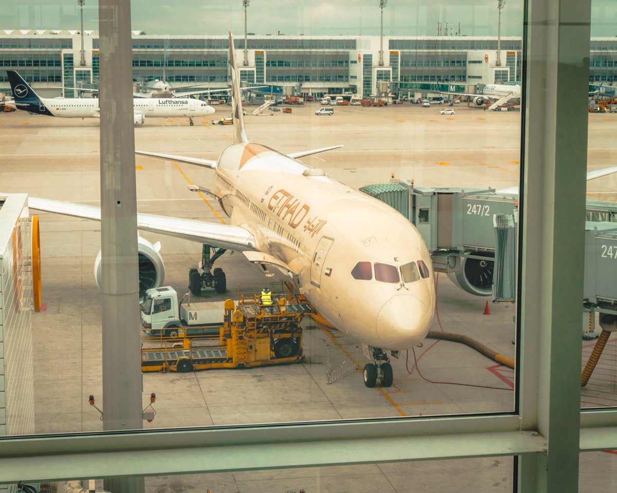 Etihad Boeing 787-9 A6-BLE