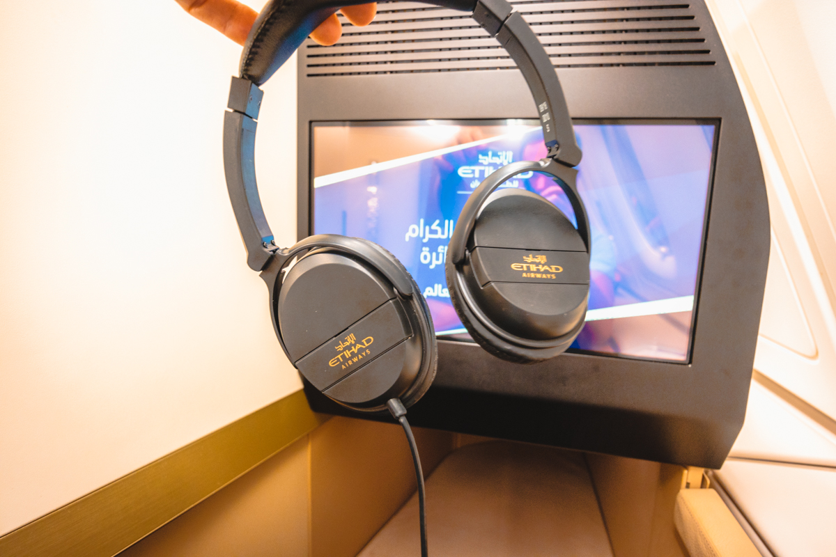 Etihad Airways Airbus A380 Business Class Noice Cancelling Headphones