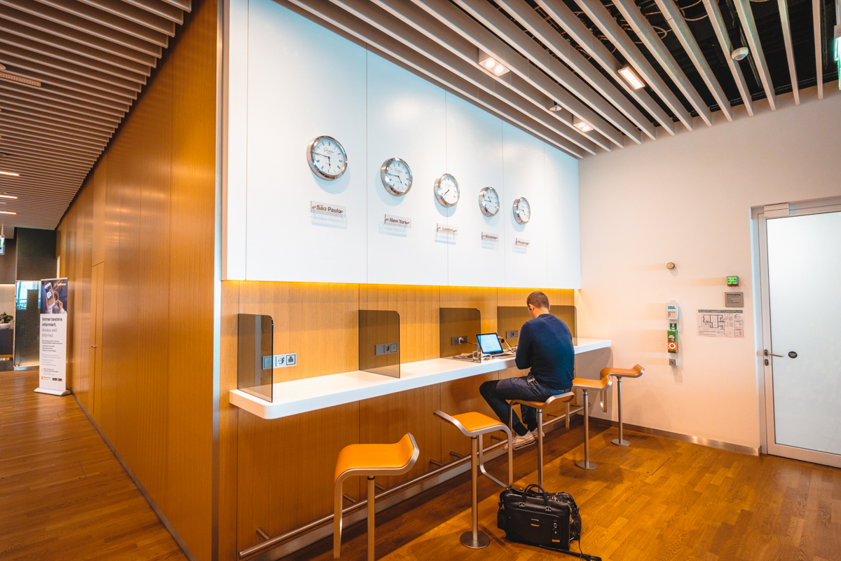 Lufthansa Business Lounge Munich --- Work Zone