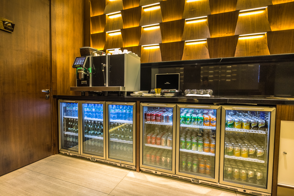 Etihad Airways First Class Lounge Abu Dhabi Refreshment Station