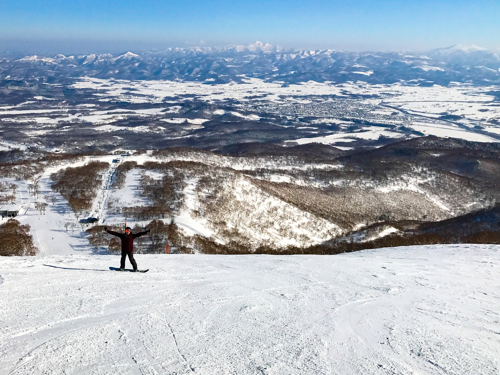 Snowboarding at Niseko United