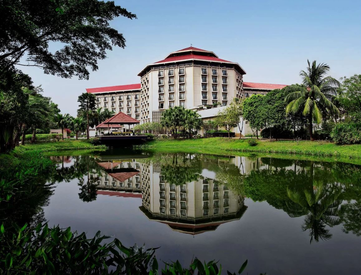 Radisson Blu Dhaka Water Garden Radisson Blu Dhaka Water Garden