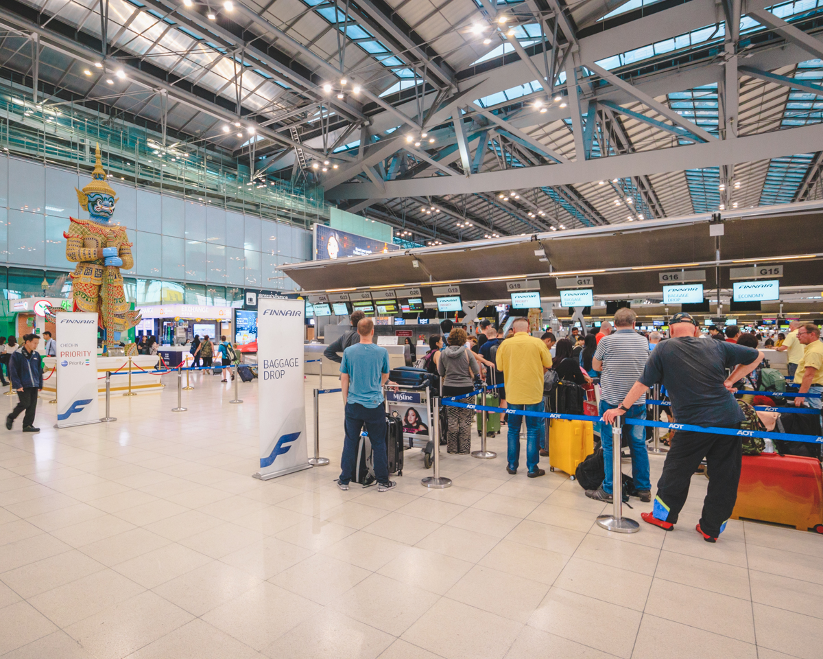 Finnair Check-In Bangkok Airport