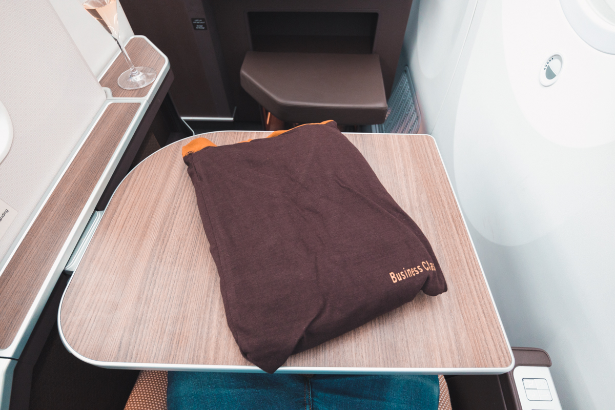 Oman Air Boeing 787-9 Business Class PJs