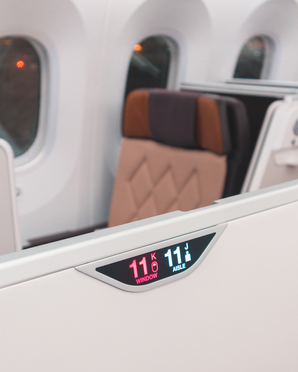 Oman Air Boeing 787-9 Business Class Do Not Disturb On