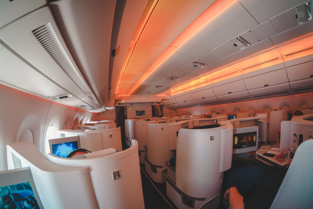 Finnair Airbus A350 Business Class Mood Lighting