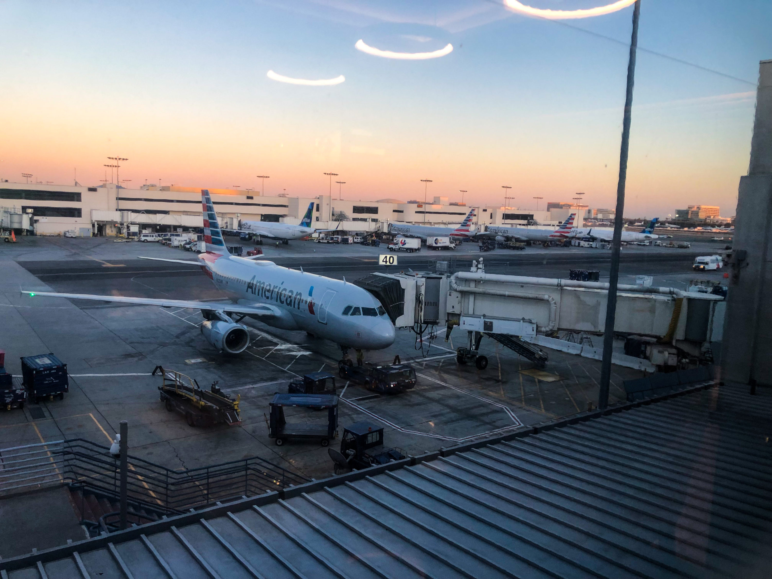American Airlines Flagship First Dining LAX view of tarmac