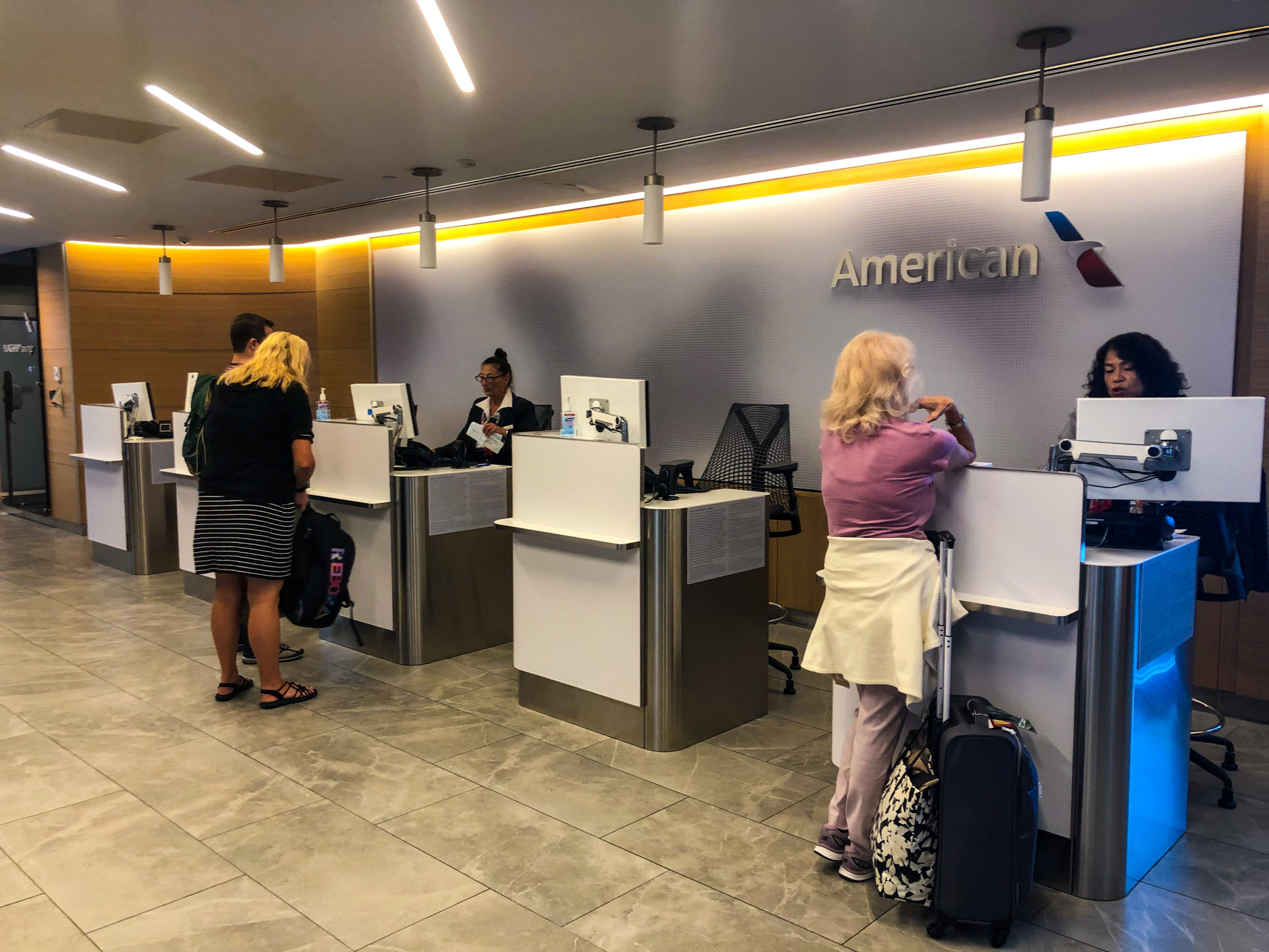 American Airlines Flagship Lounge JFK check-in desk