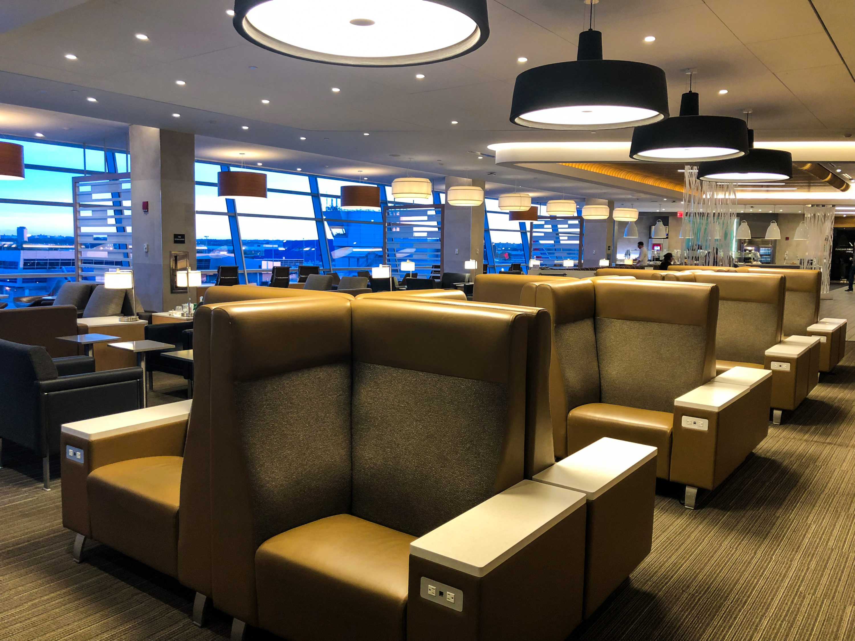American Airlines Flagship Lounge JFK cubicles