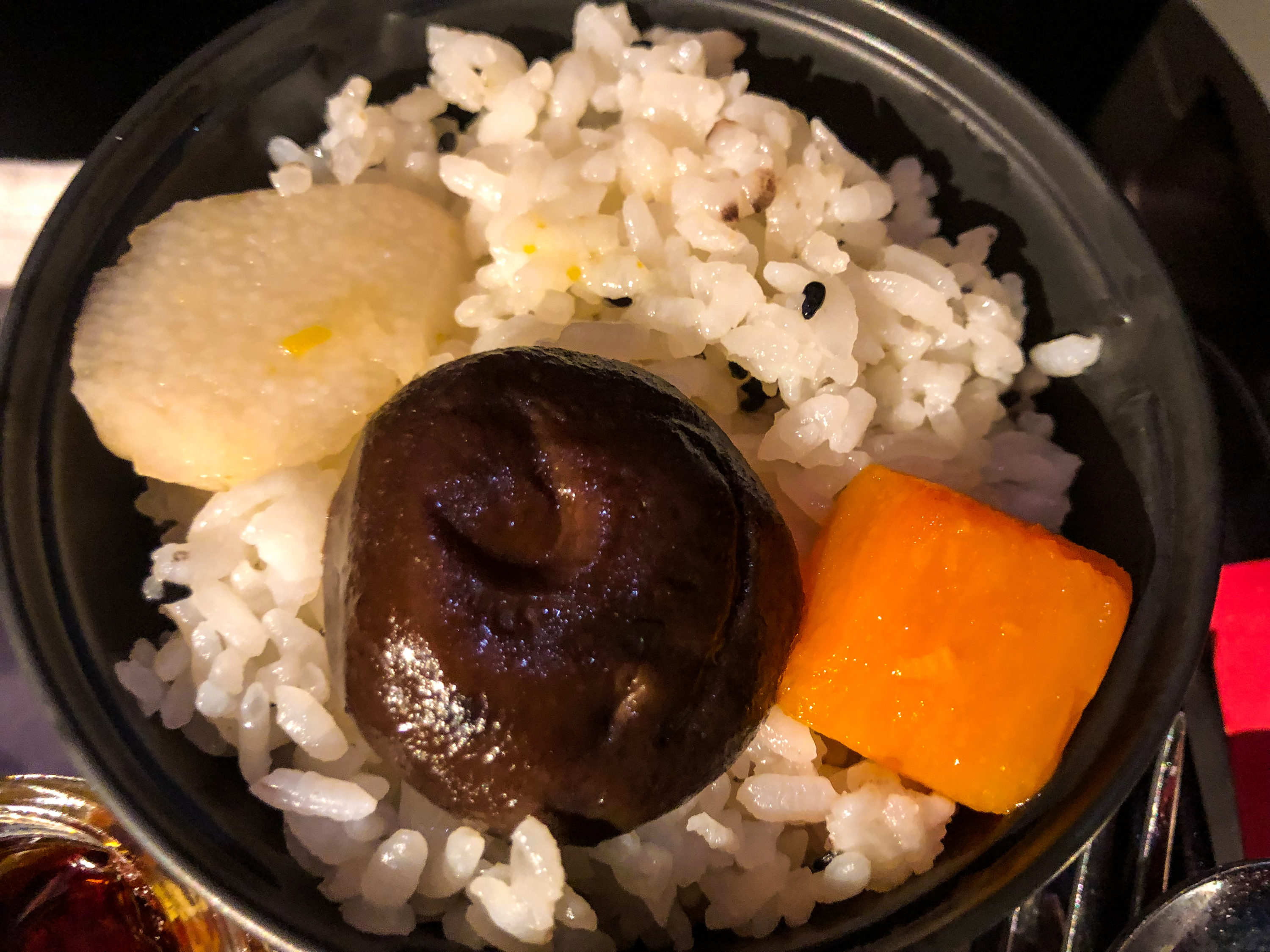 Delta One Suites A350-900 steamed multi-grain rice