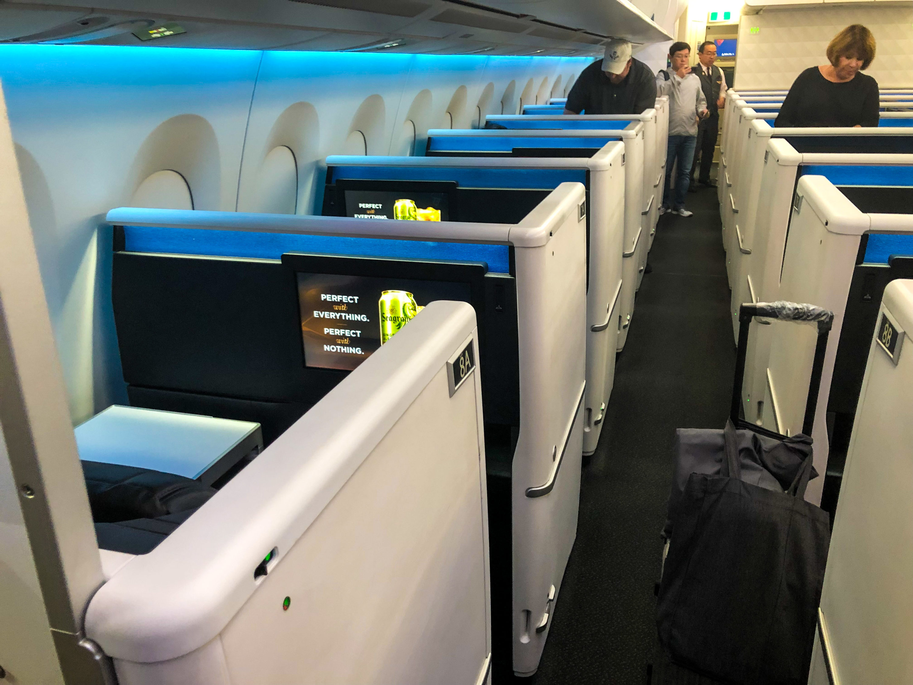 Delta One Suites A350-900 side view Delta One Suites A350-900 side view
