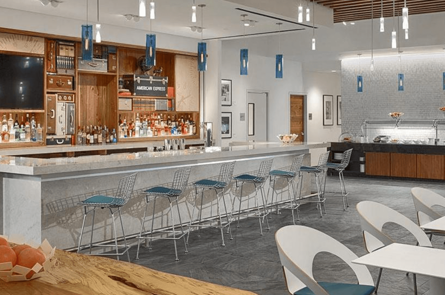 American Express Centurion Lounge IAH Bar