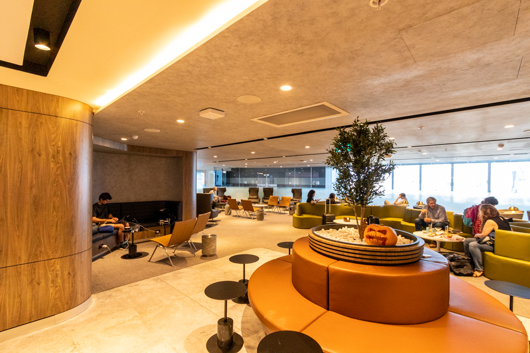American Express Card Member lounge
