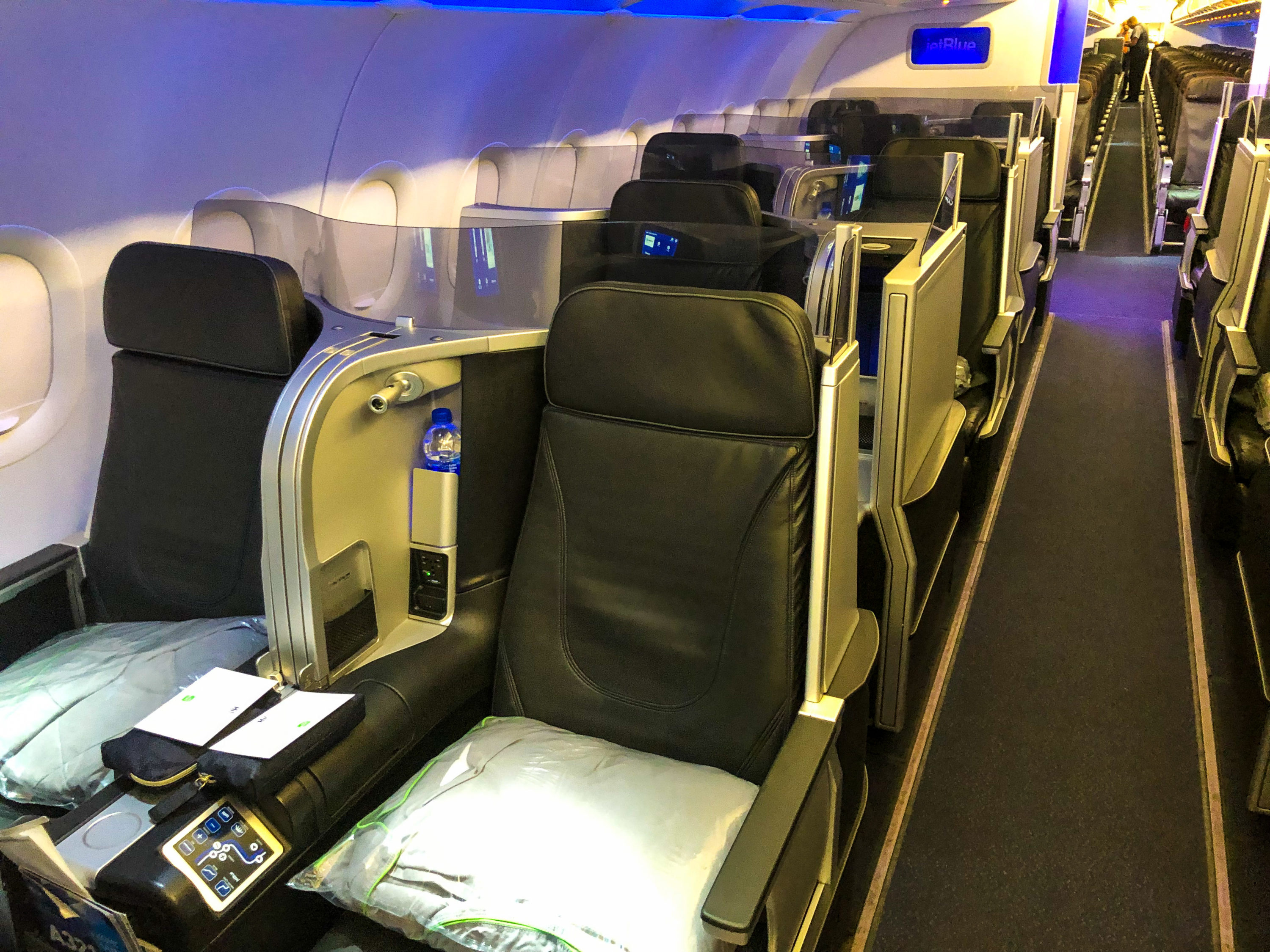 JetBlue Mint A321 left cabin JetBlue Mint A321 left cabin