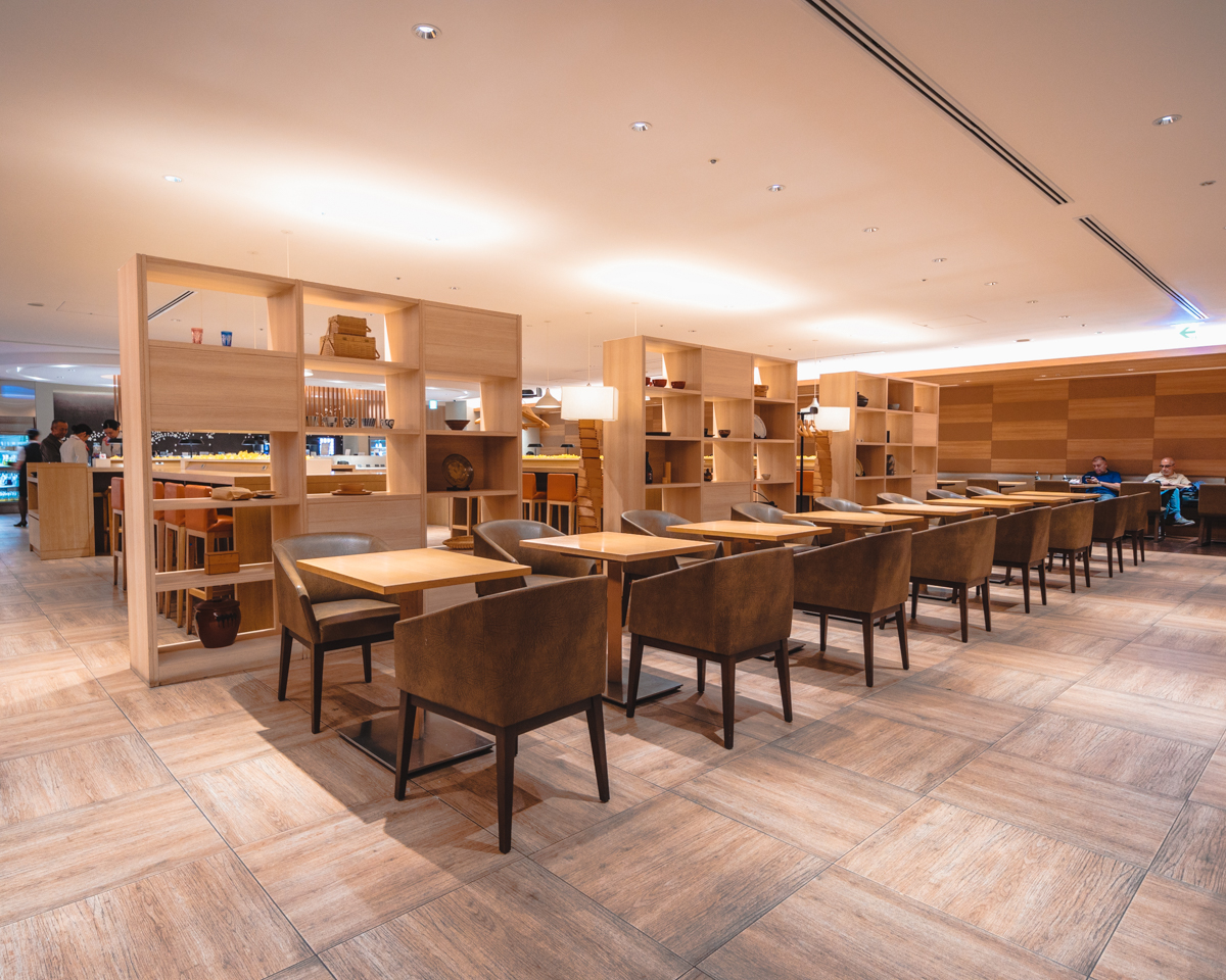 JAL Business Class Lounge Haneda Airport Seating