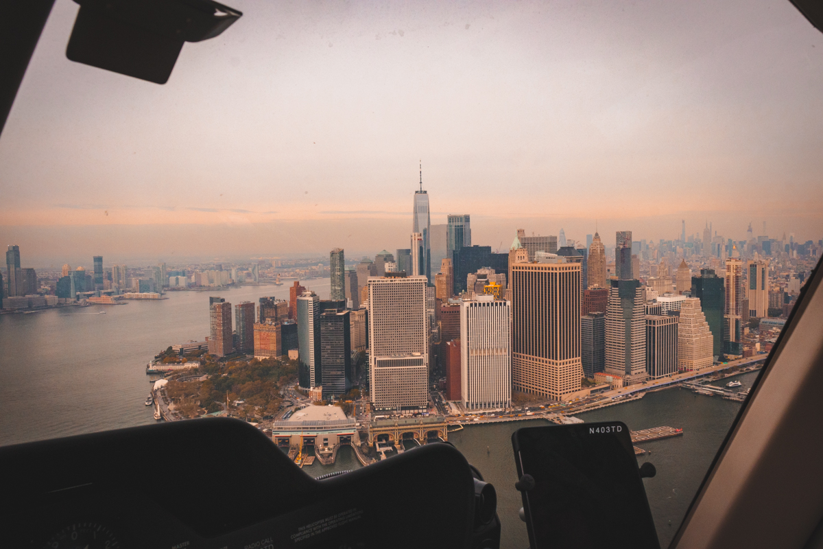 BLADE Helicopter Approaching Manhattan