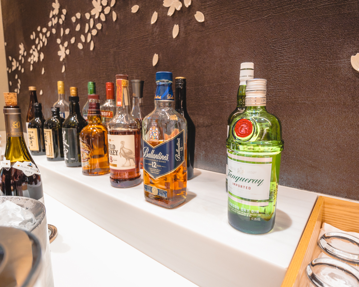 JAL Business Class Lounge Haneda Airport Spirits
