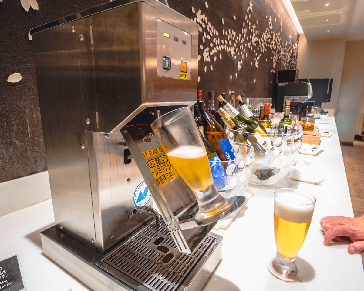 JAL Business Class Lounge Haneda Airport Beer Machine