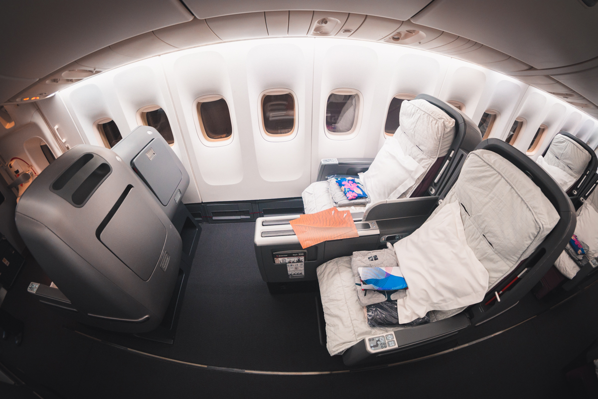 Qantas Boeing 747 Business Class Skybed