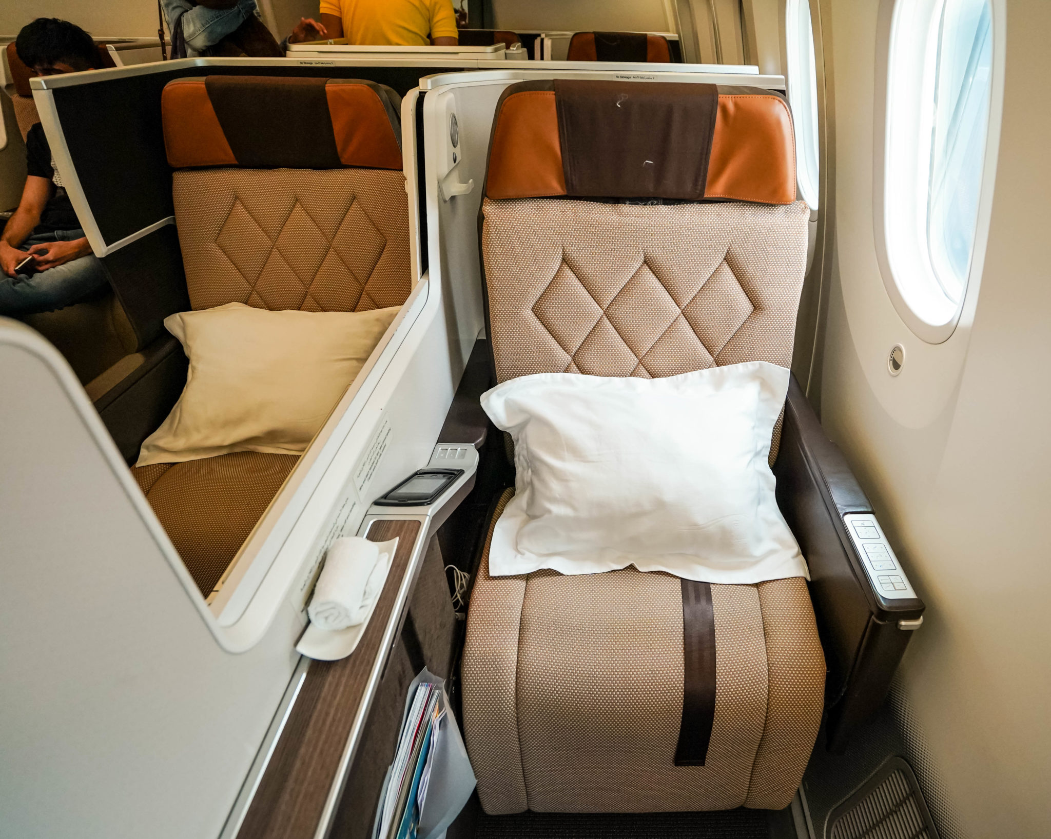 Oman Air B787-9 Business Class --- Seat in Takeoff/Landing Mode