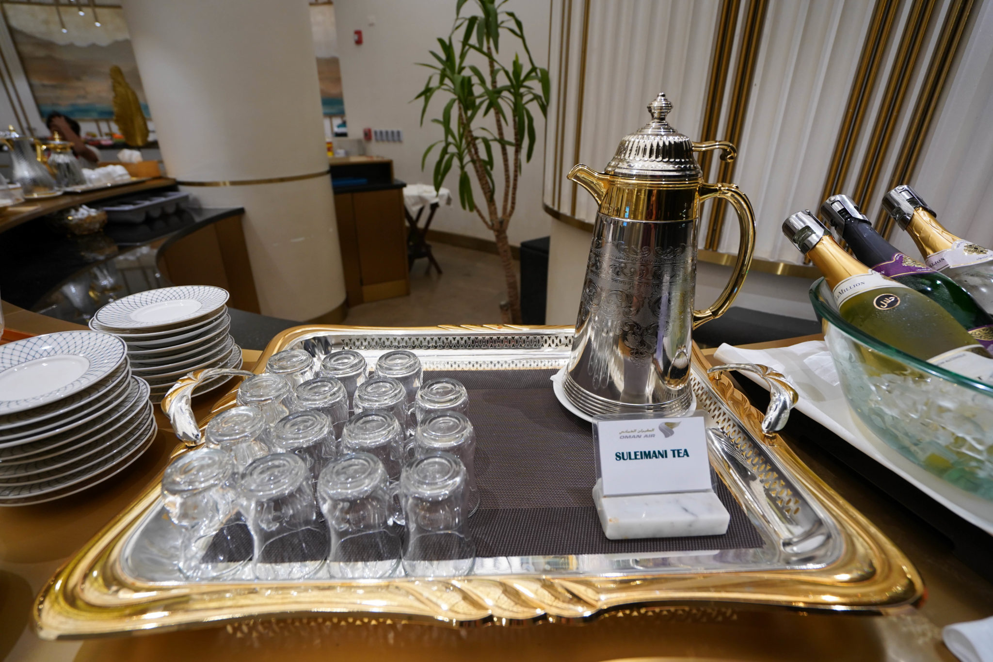 Oman Air First and Business Class lounge - Cherag Dubash