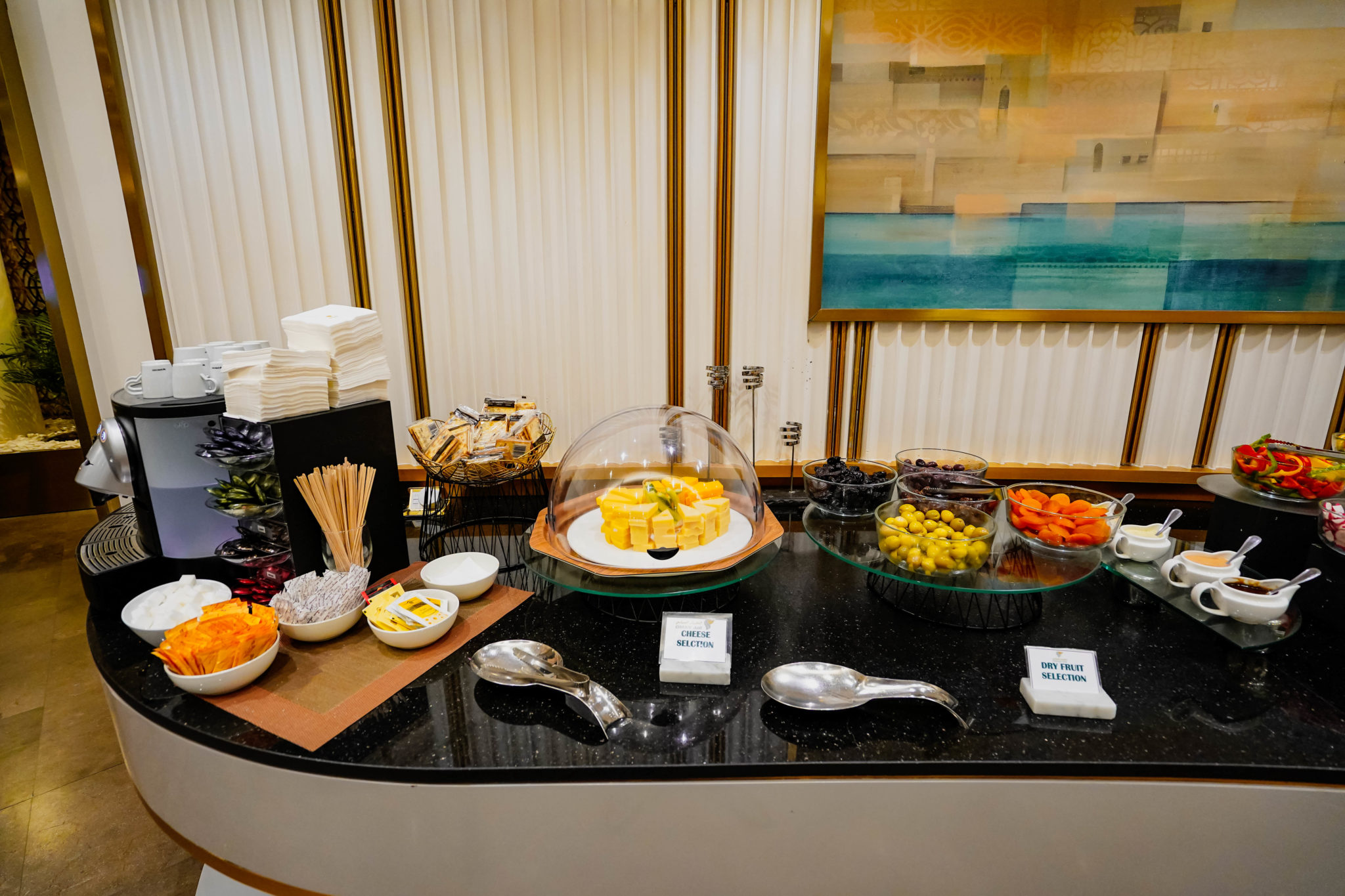 Oman_Air_First_and_Business_Class_lounge_Cherag_Dubash Oman Air First and Business Class lounge - Cherag Dubash