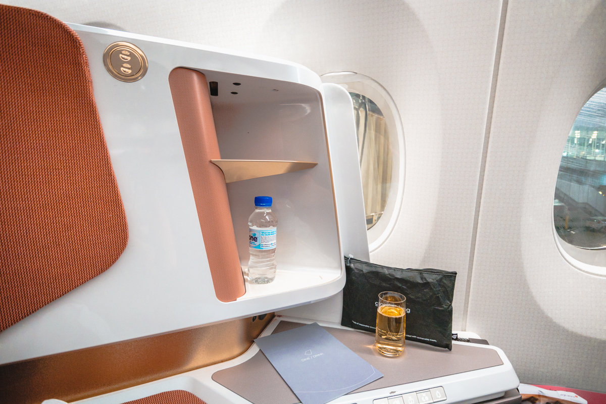 Virgin Atlantic Airbus A350 Upper Class Shelves and Welcome Amen Virgin Atlantic Airbus A350 Upper Class Shelves and Welcome Amenities