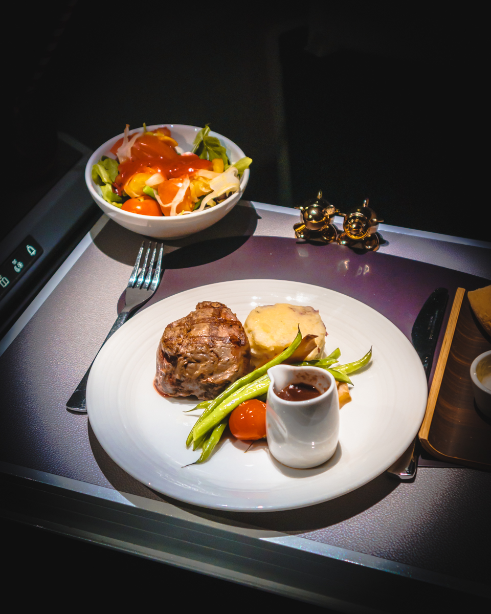 Virgin Atlantic Airbus A350 Upper Class Main Meal Virgin Atlantic Airbus A350 Upper Class Main Meal