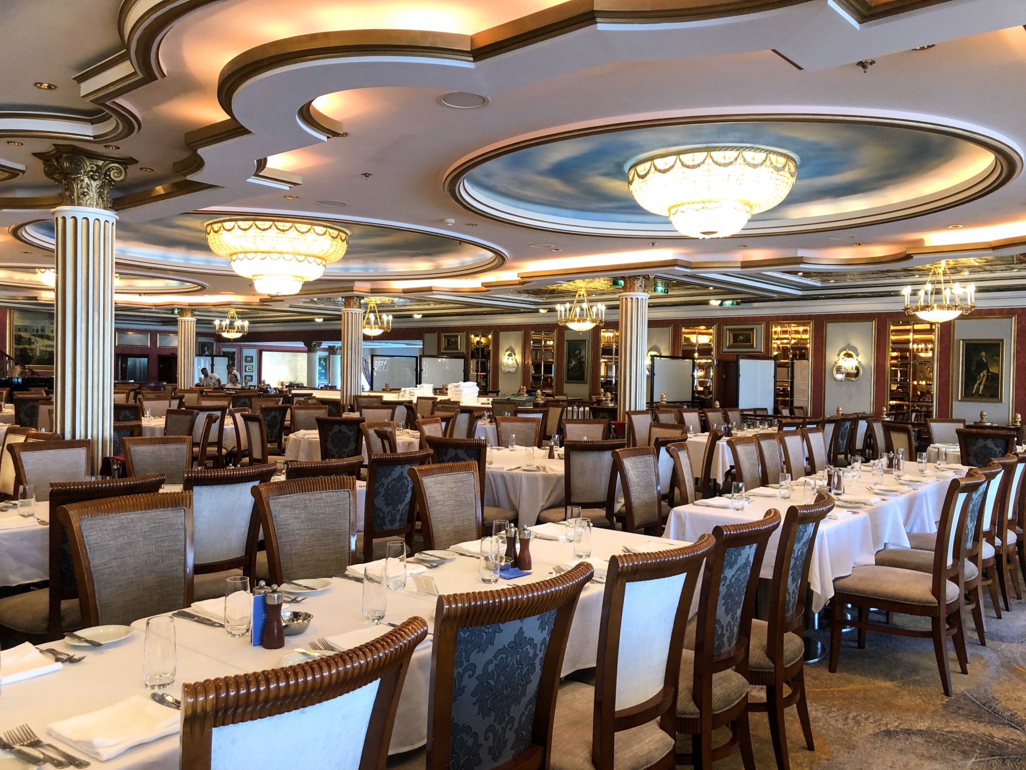 Norwegian Star Main Dining Room