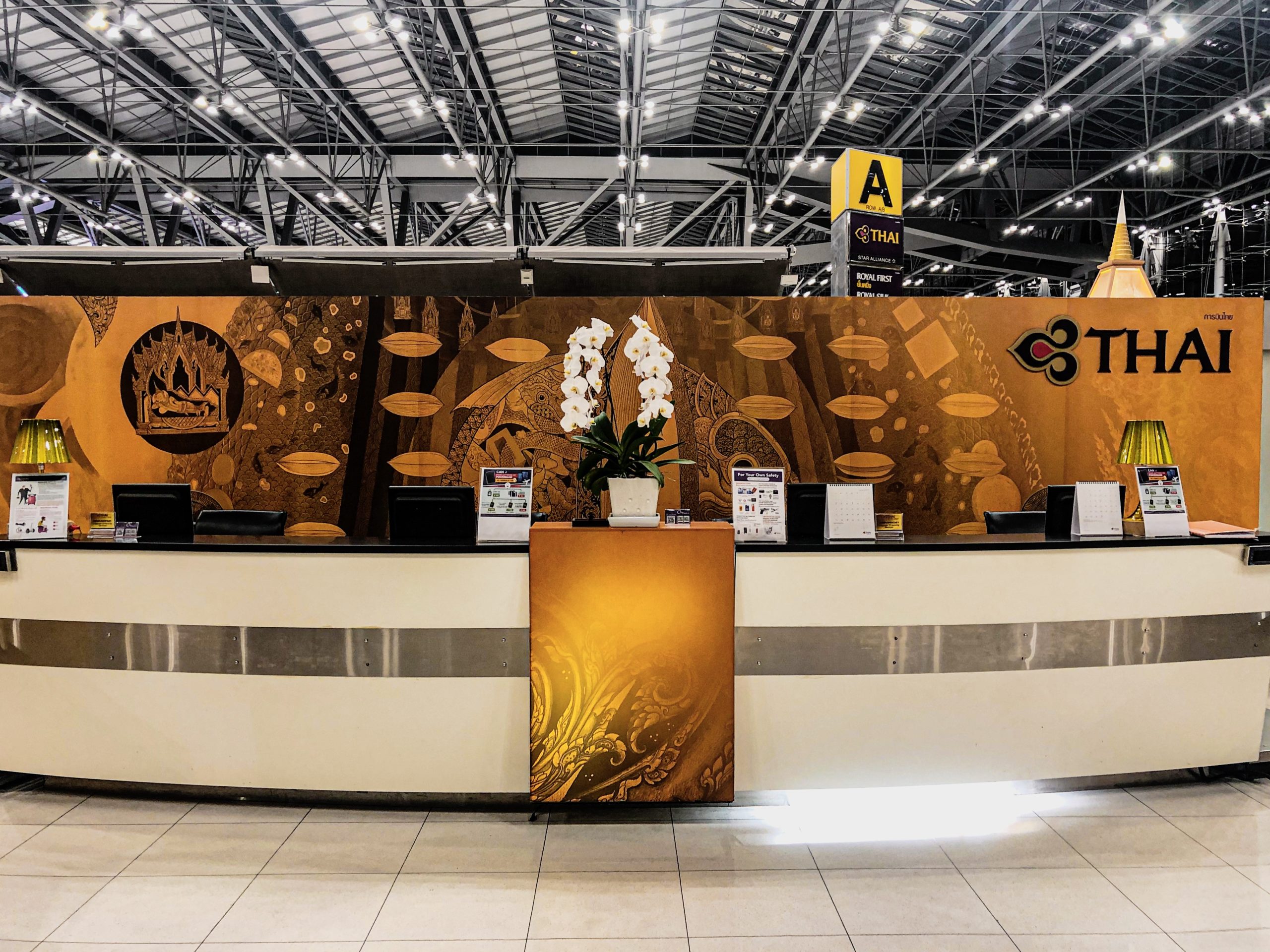Thai Airways First Class Check in area 2