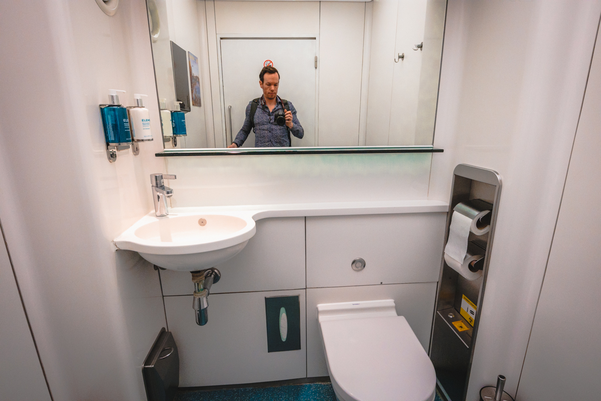 British Airways T5 Galleries Lounge B South Bathrooms