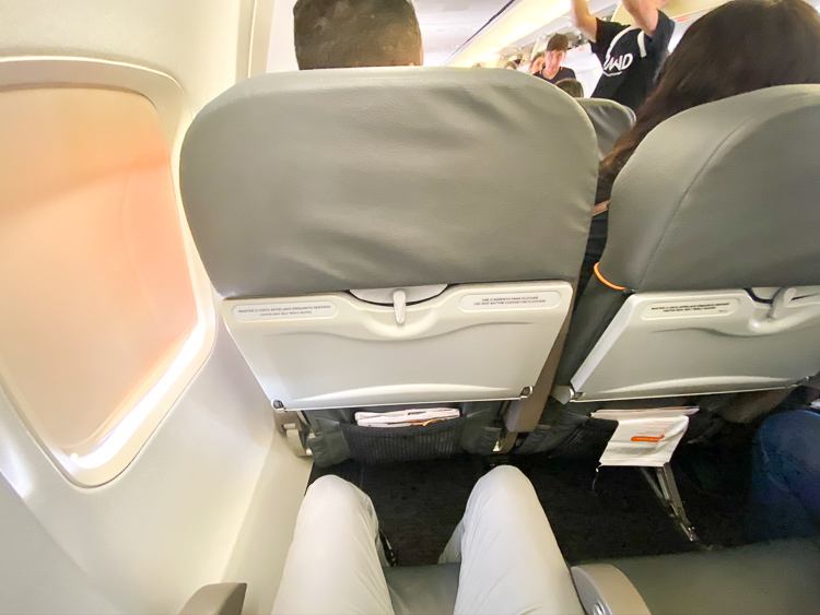 GOL Flight Rio to Sao Paulo Legroom