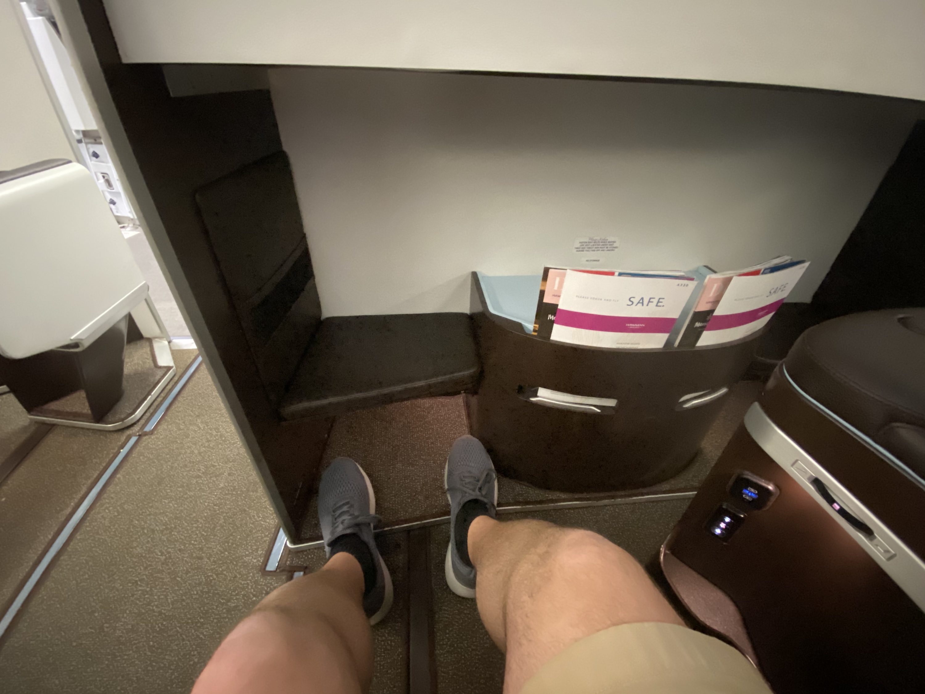 Hawaiian Airlines A330 Business Class Legroom