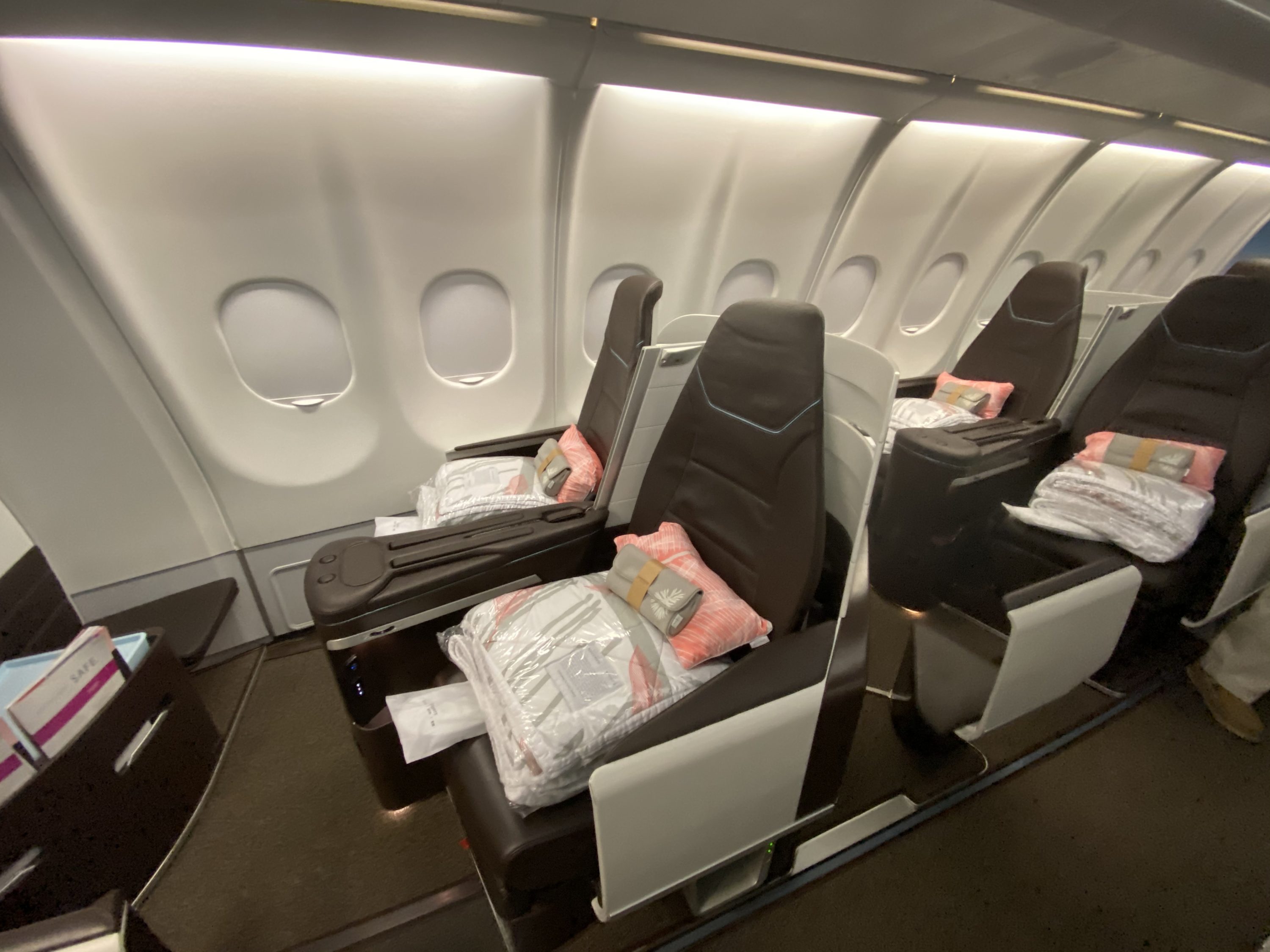 Hawaiian Airlines A330 Business Class