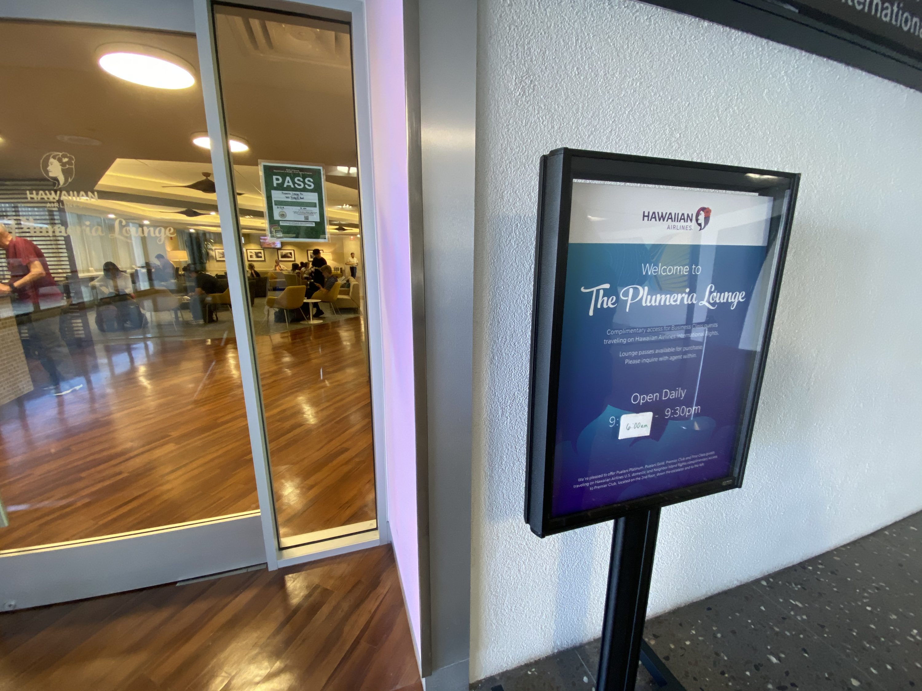 Hawaiian Airlines Plumeria Lounge Entrance Hawaiian Airlines Plumeria Lounge Entrance