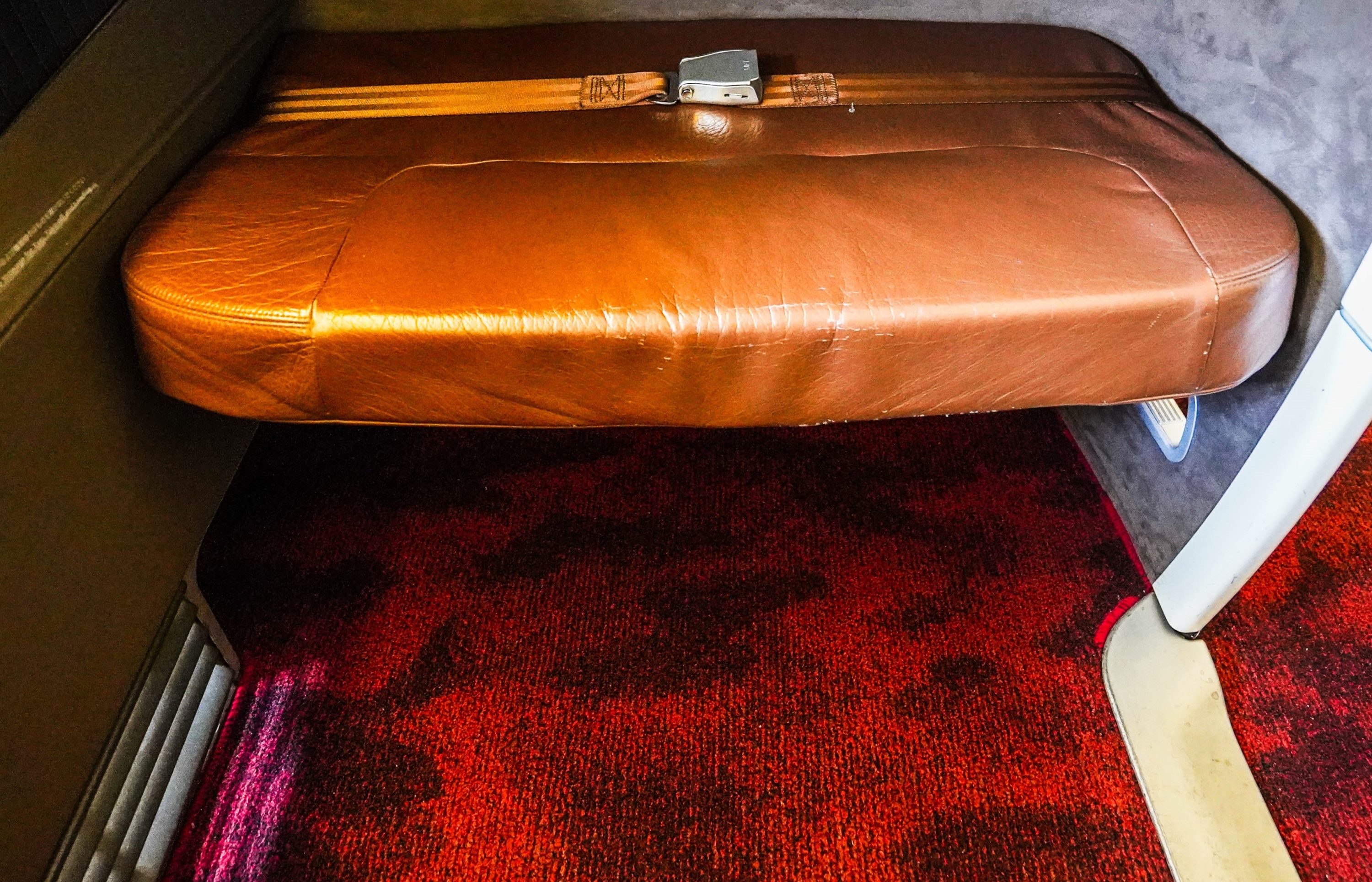 Japan Airlines Boeing 777 300ER First Class Storage