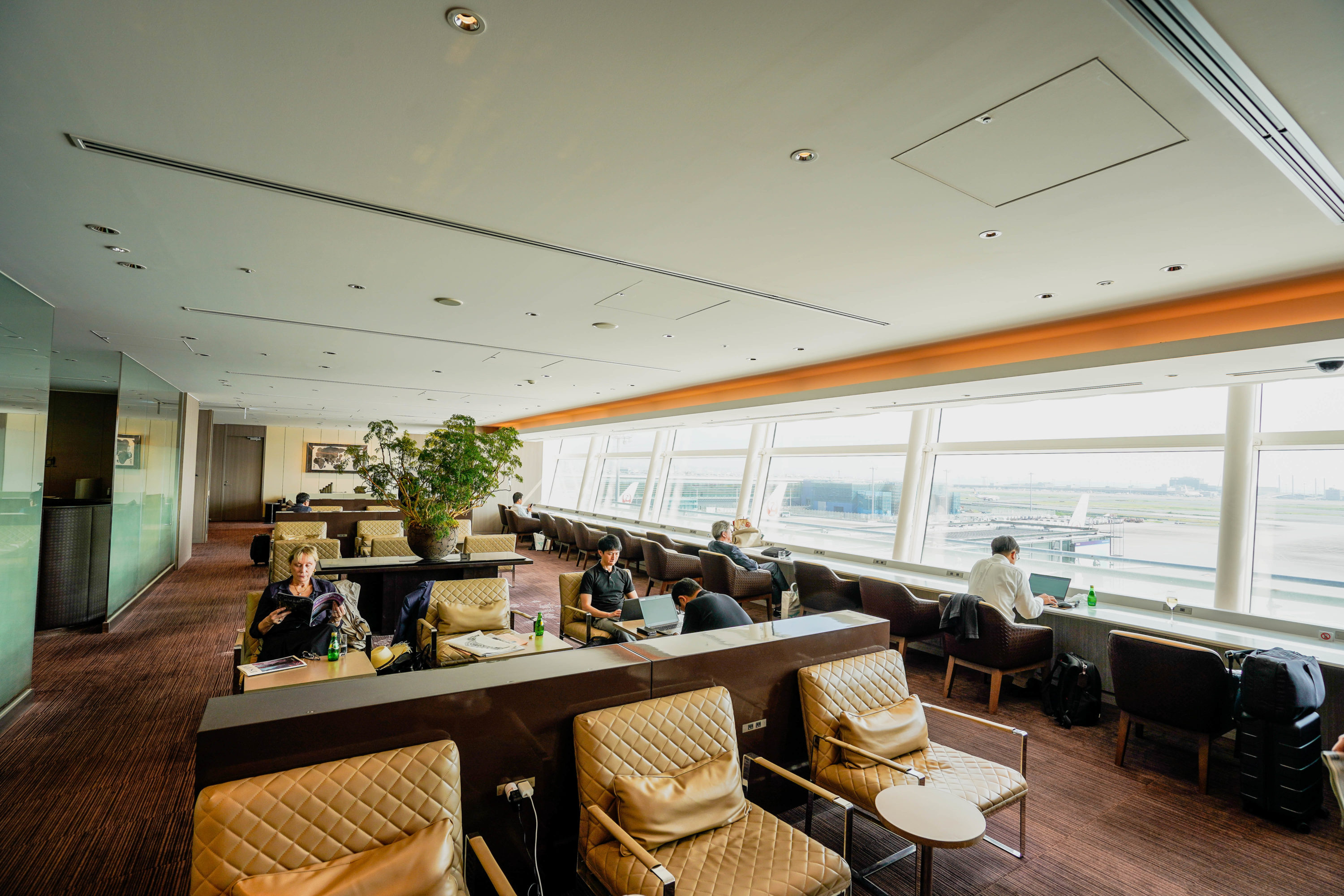 Japan Airlines First Class Lounge Seating