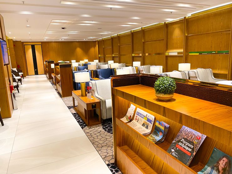 Plaza Premium Lounge Rio Seating