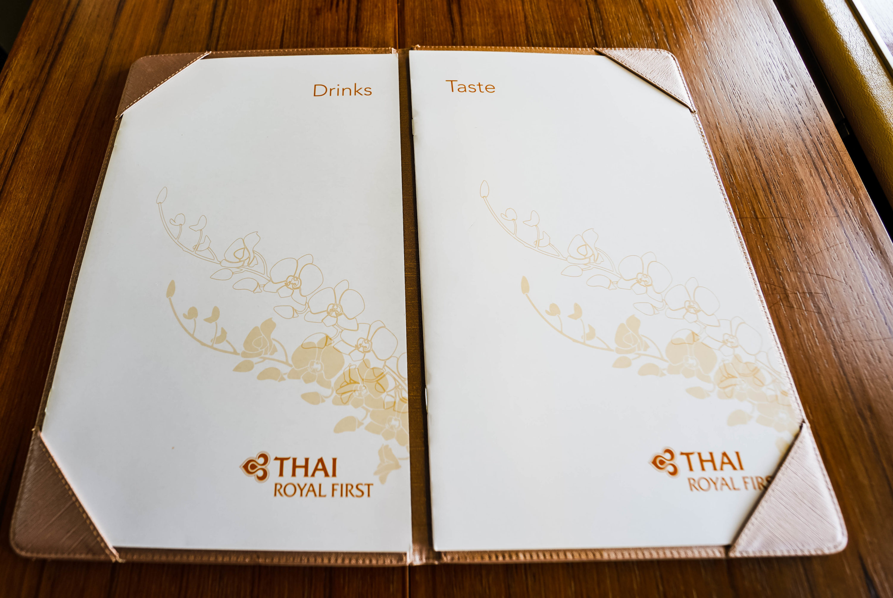 Thai Airways Boeing 747 400 First Class Menu and Drinks List