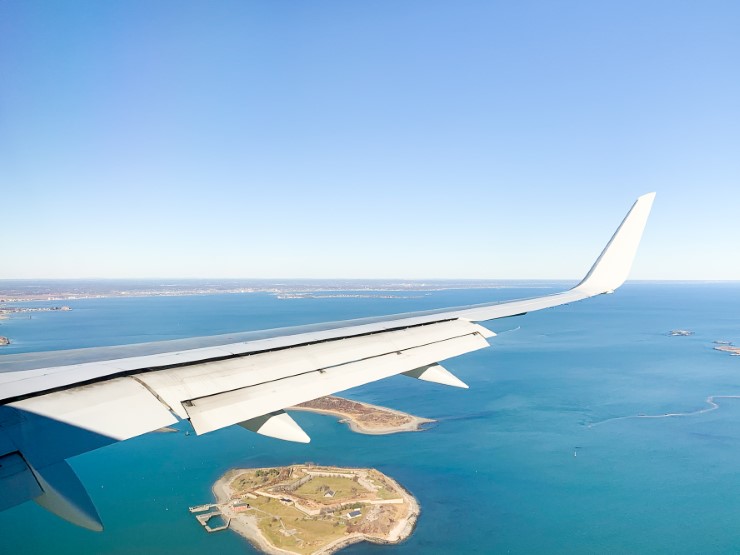 American Airlines 767 Landing at Boston Logan Airport BOS