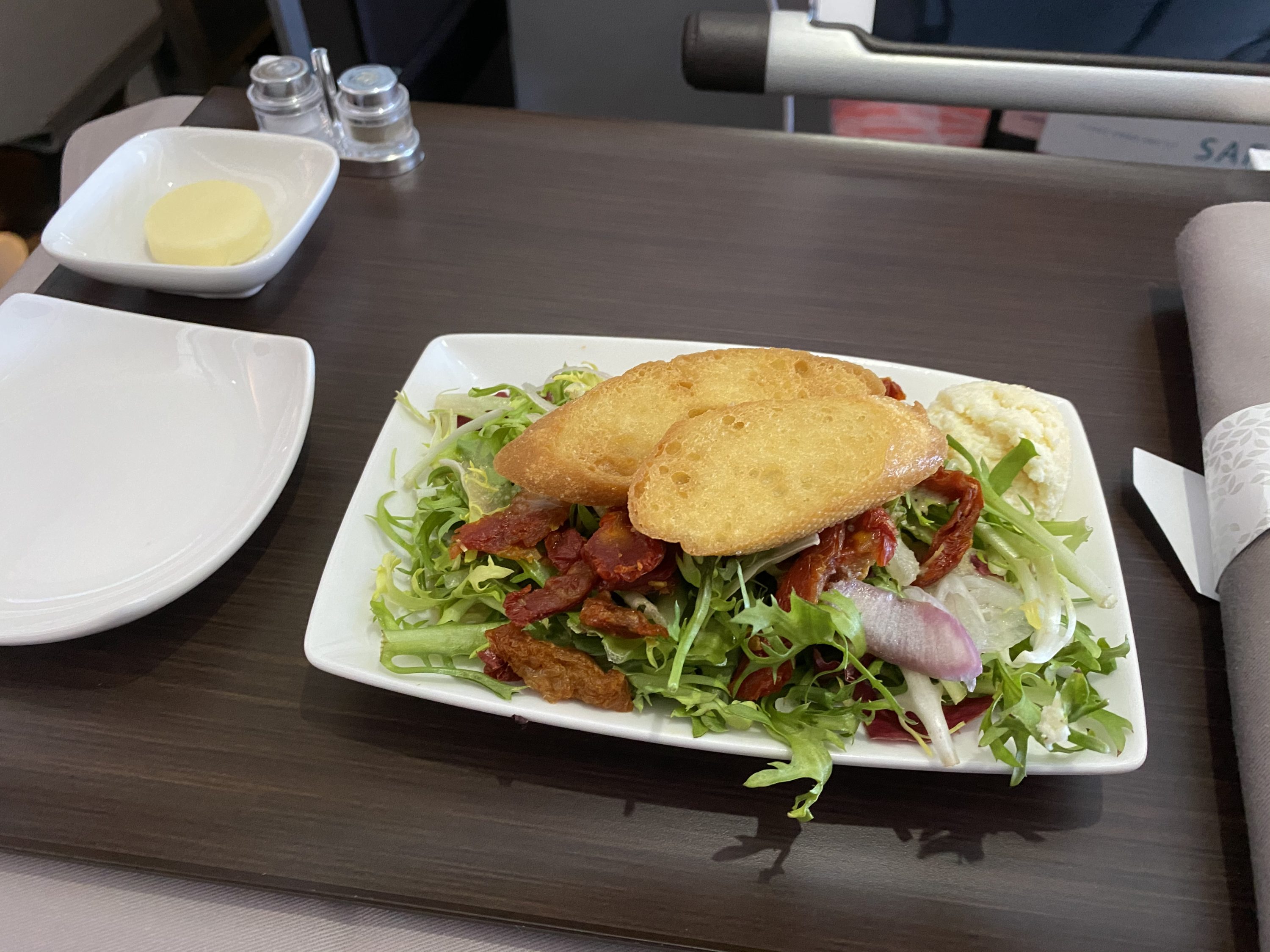 Hawaiian Airlines Business Class Salad HNL SYD
