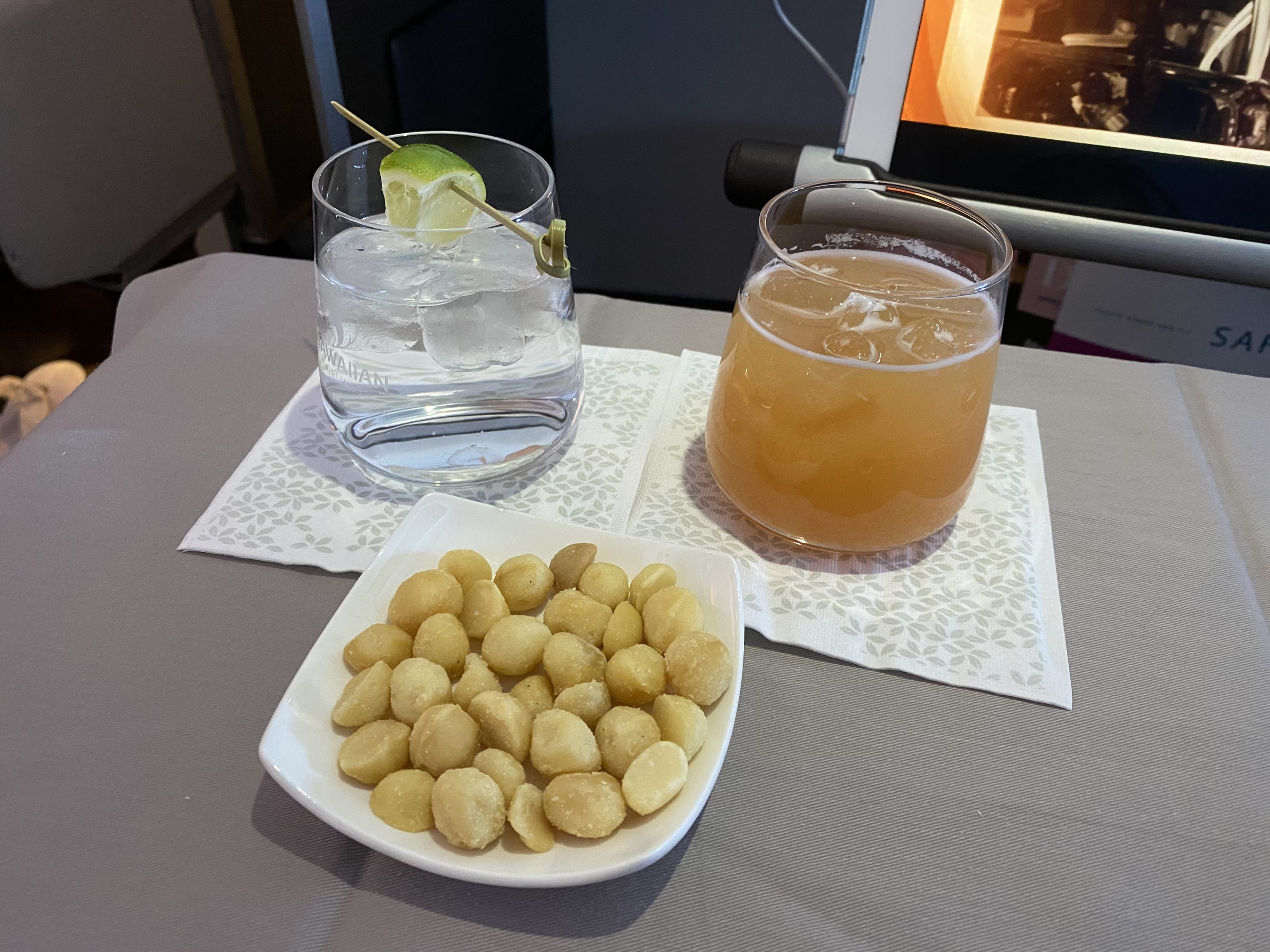 Hawaiian Airlines HNL SYD Nuts