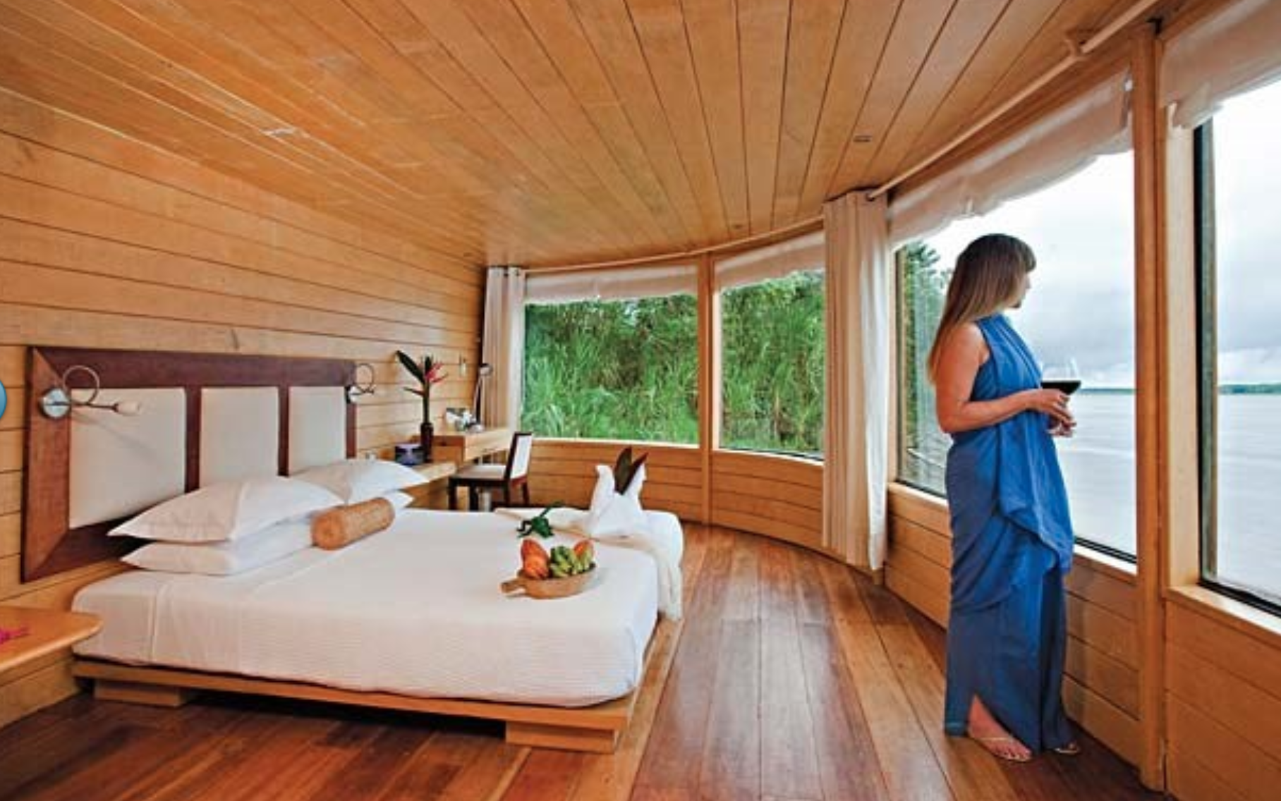Master Suite on Delphin II Lindblad Nat Geo