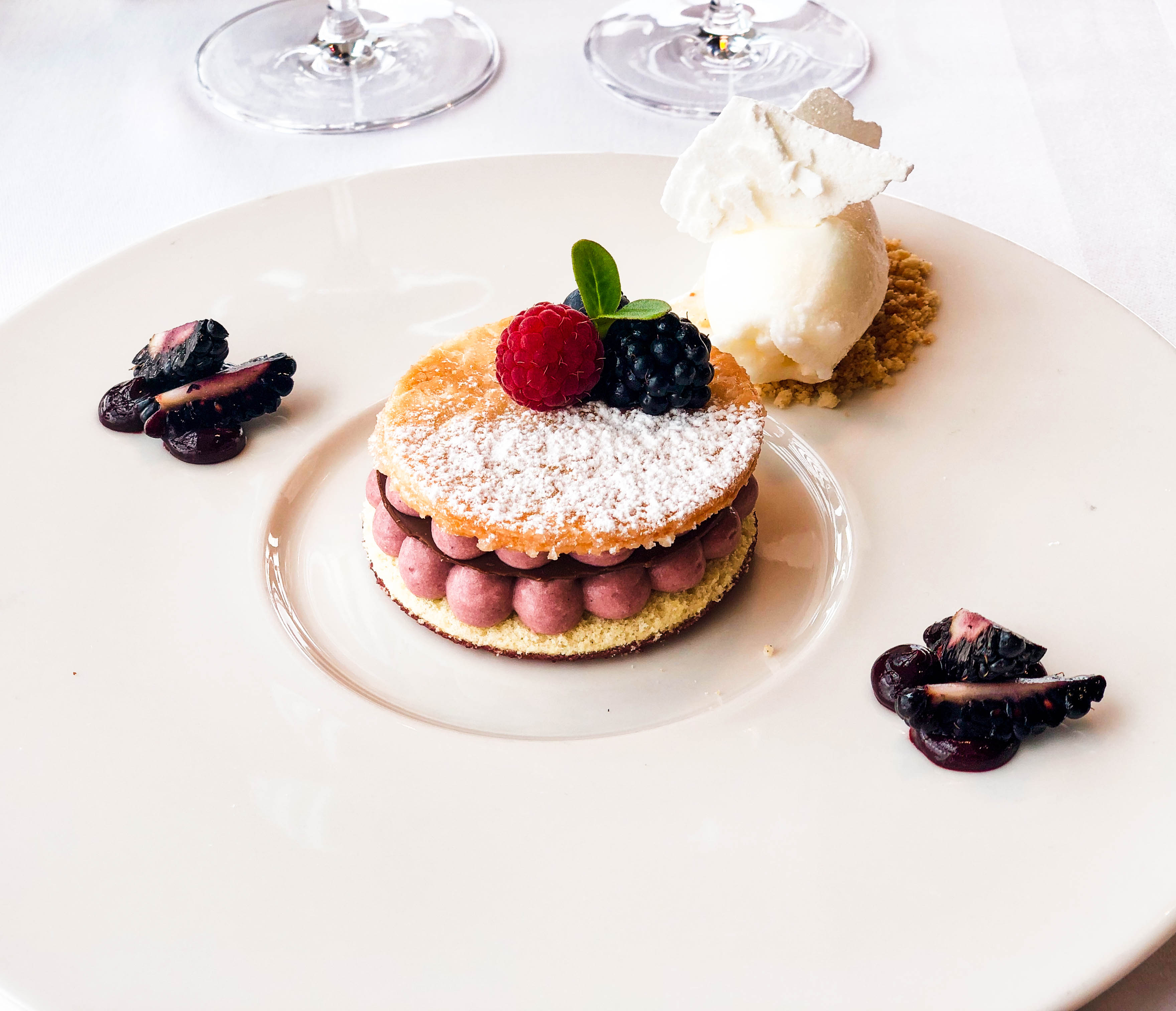SWISS First Class Lounge Blackberry cake